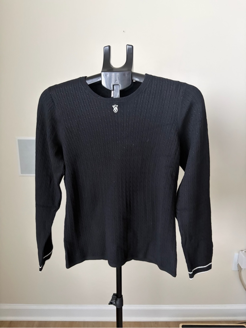NWT Victoria’s Secret Cable Knit Sweater XL Black
